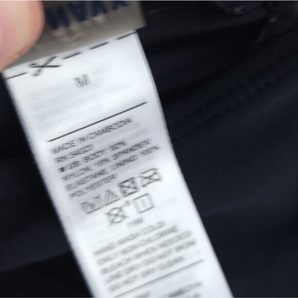 Old Navy Tankini Swimsuit Top Medium Black Neutral Swim Modest - Picture 5 of 5